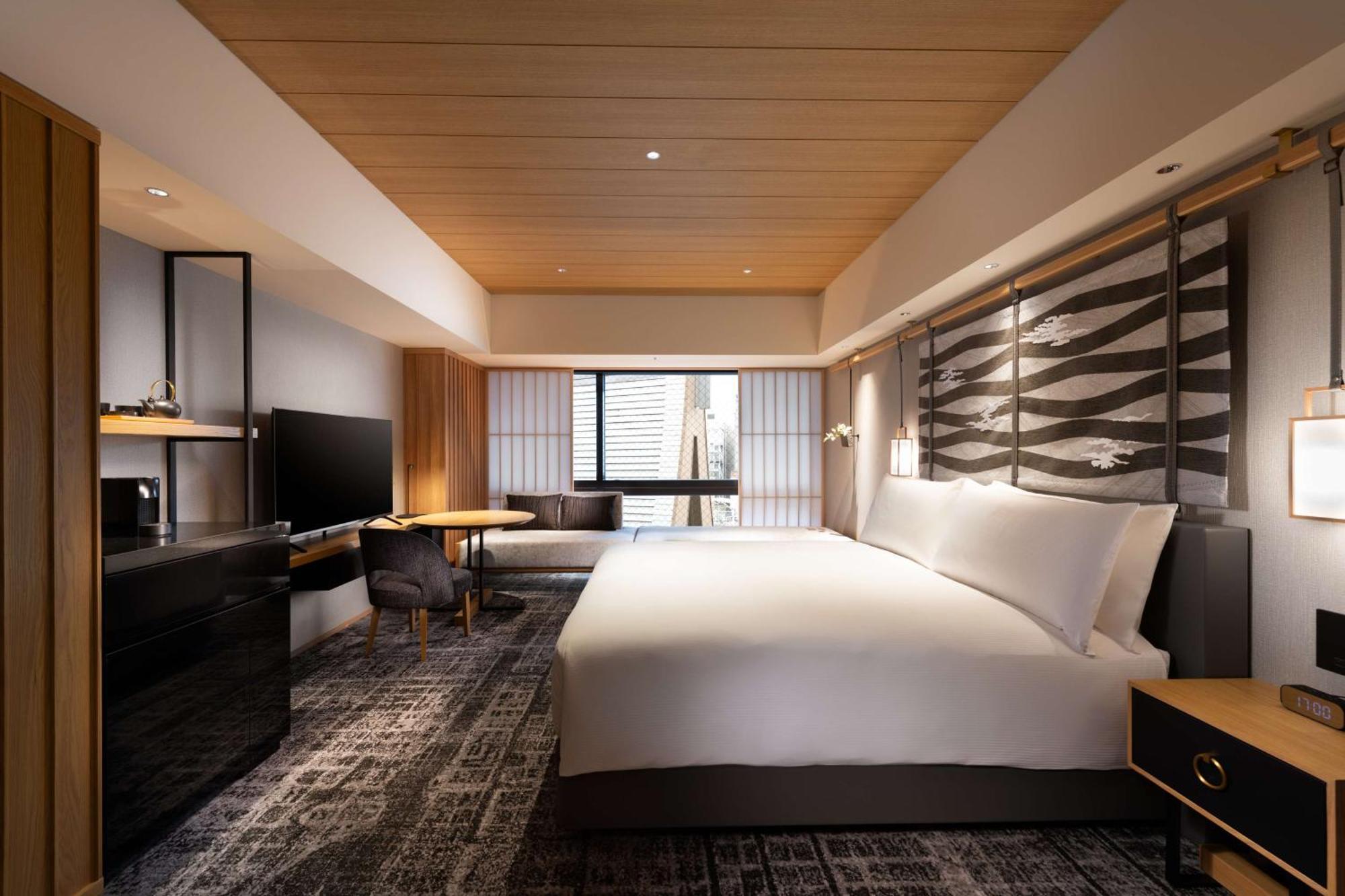 Hilton Kyoto Hotel Exterior photo